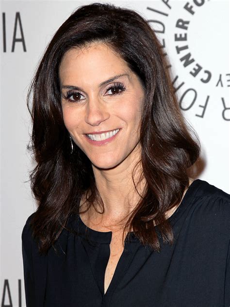 jamie gertz